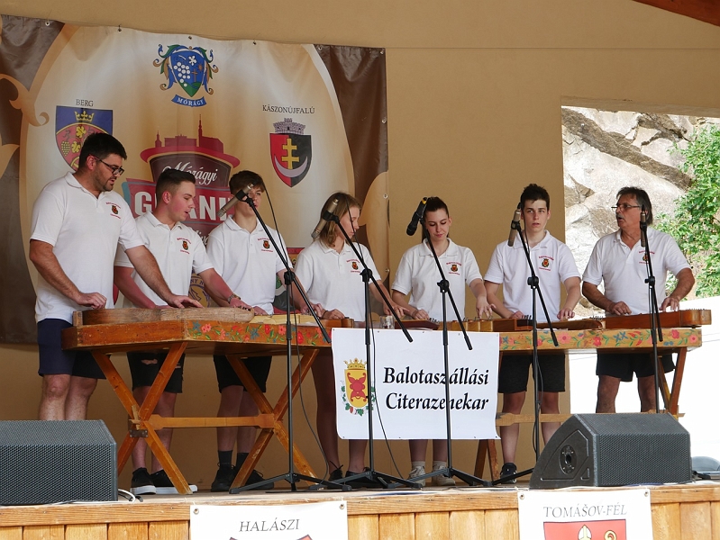 P1100028.JPG