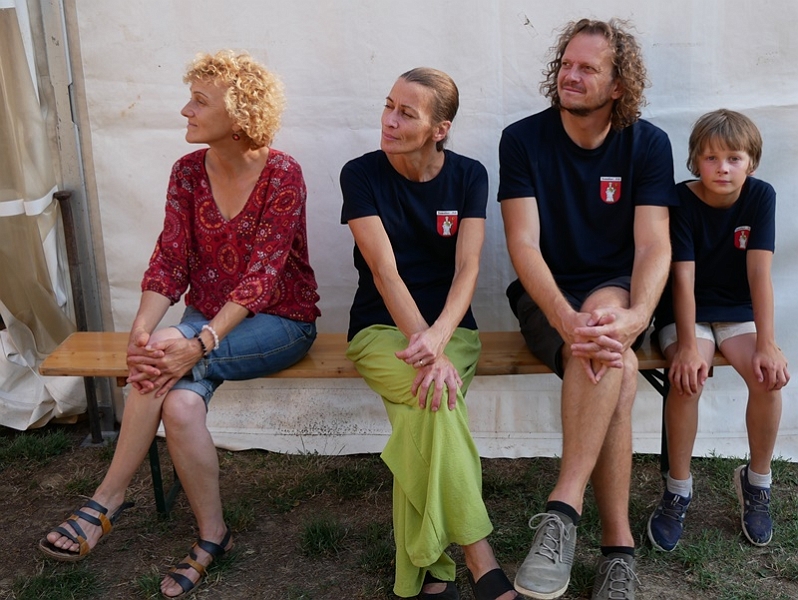 P1200738-crop.JPG