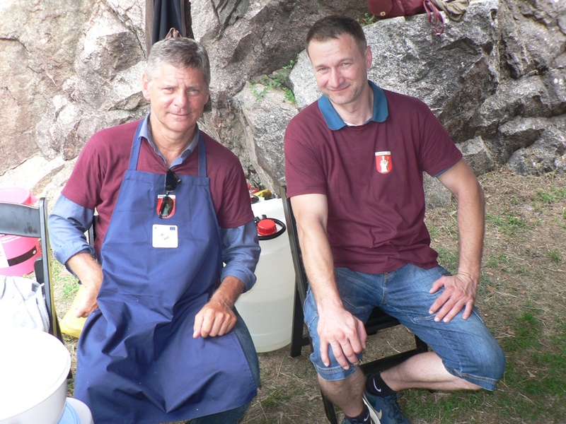 P1260574j2-crop.jpg