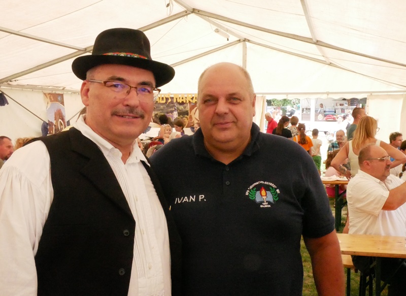 P1260731-crop.JPG