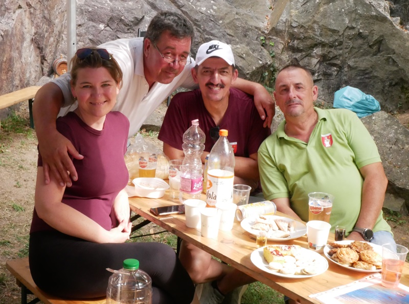 P1260749-crop.JPG
