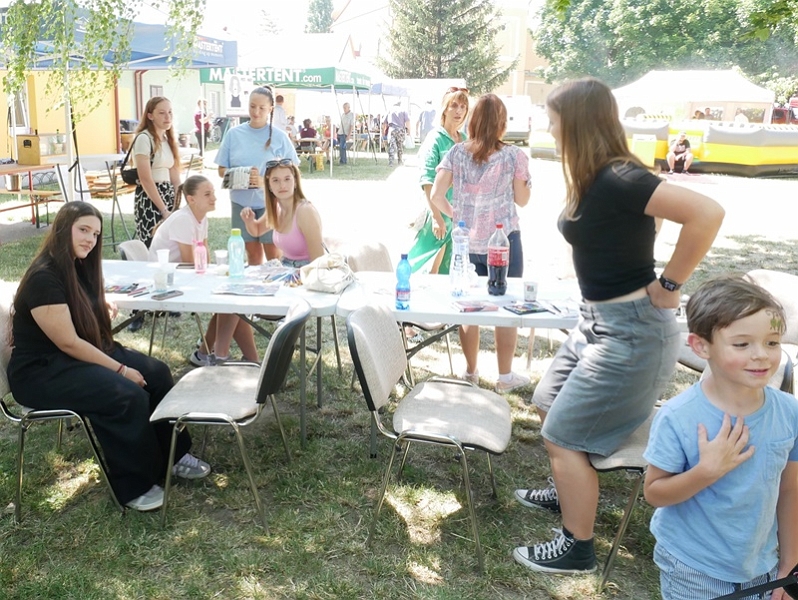P1240759-crop.JPG