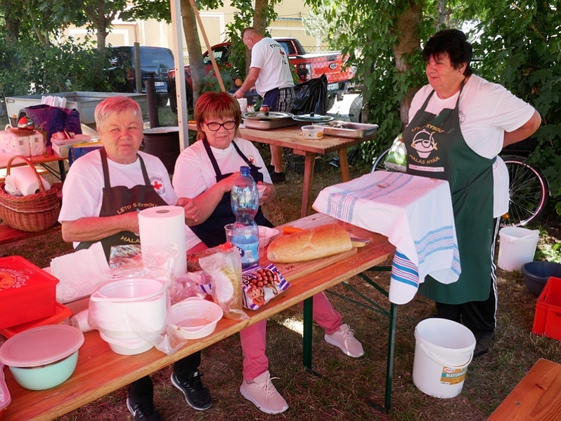 P1240765-crop.JPG