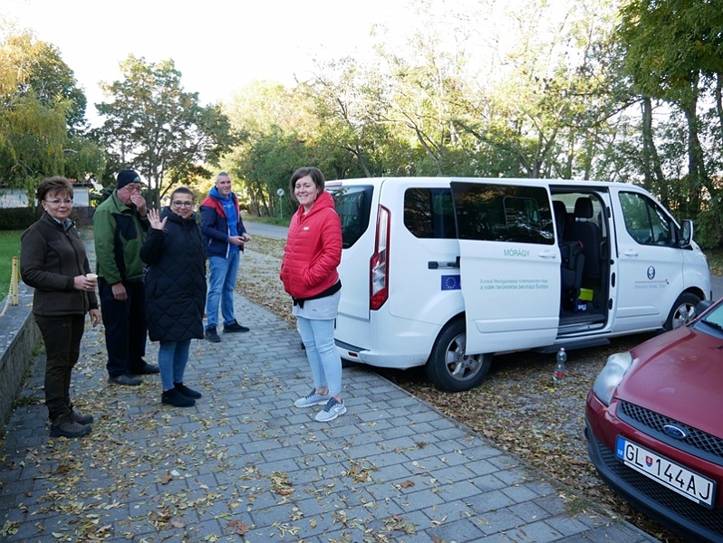 P1280015-crop.JPG