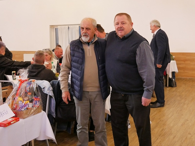 P1280037-crop.JPG